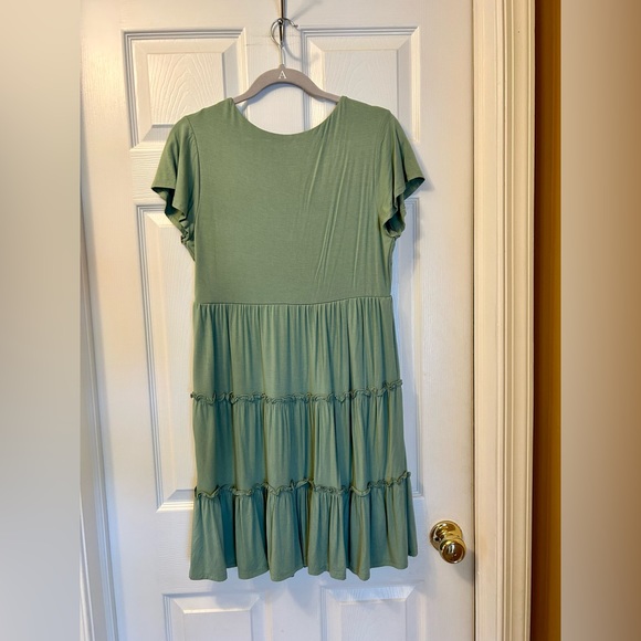 Forever 21 Sage Green Tiered Dress - Picture 7 of 9